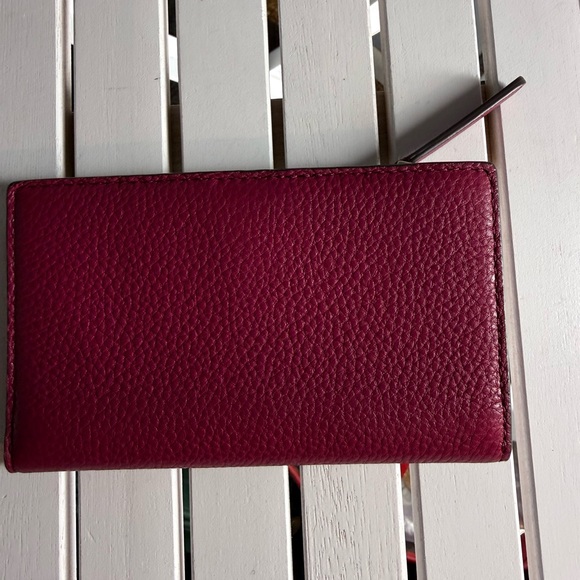 Kate Spade  Leila Slim Bifold leather walllet Burgundy - Picture 2 of 6